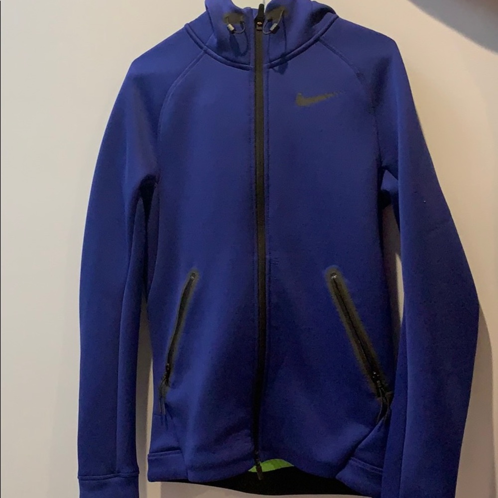 Men’s Nike thermal fit sweatshirt